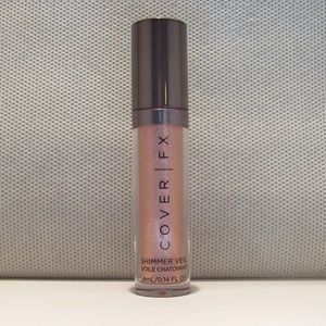 Cover FX Shimmer Veil in Magic